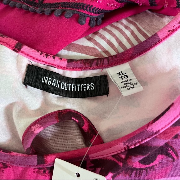 Urban Outfitters Fiona Trouble Tie Back Tank - Size XL - Picture 6 of 16